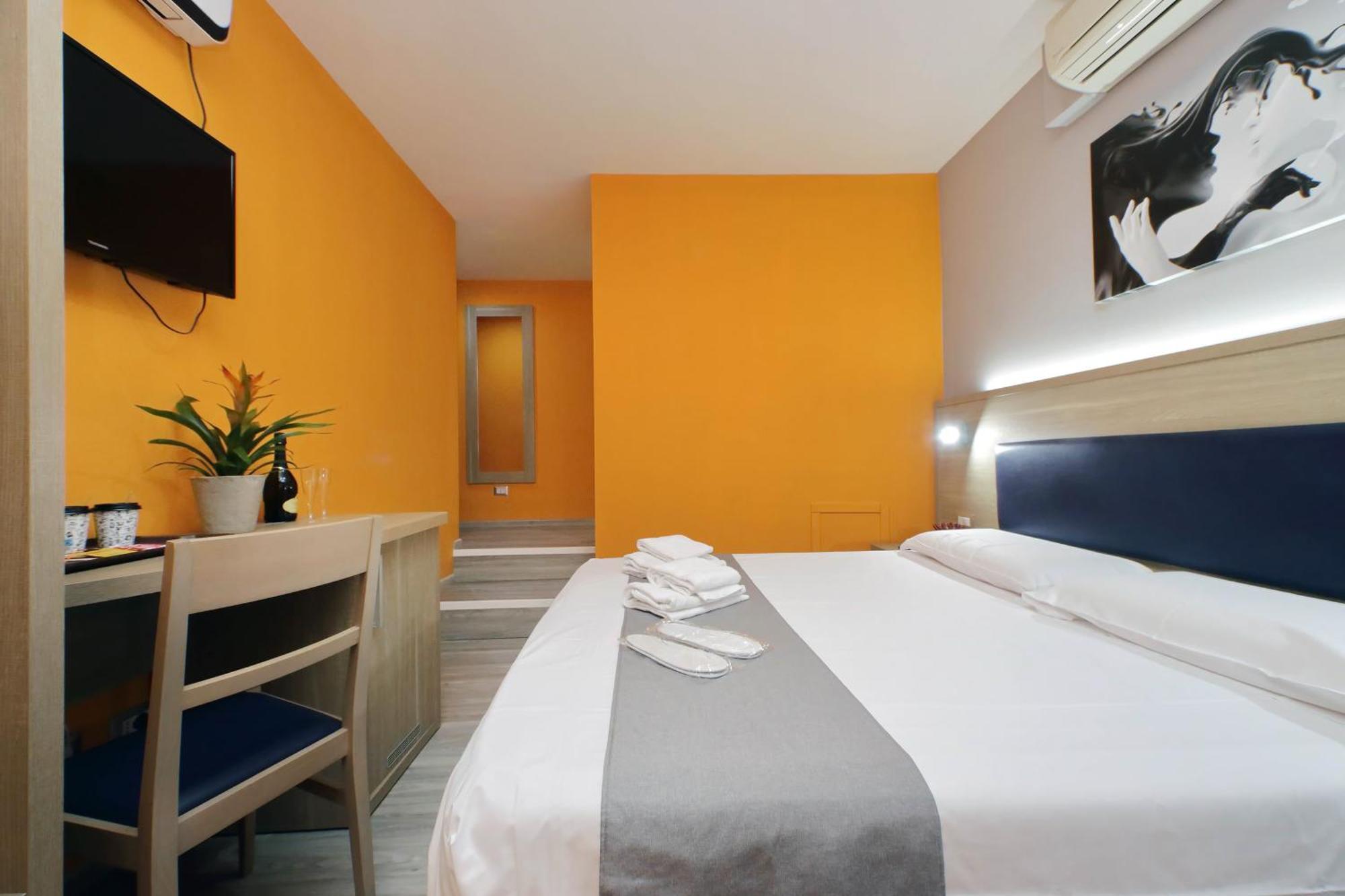 Lhg Comfy Rooms Rom Exterior foto