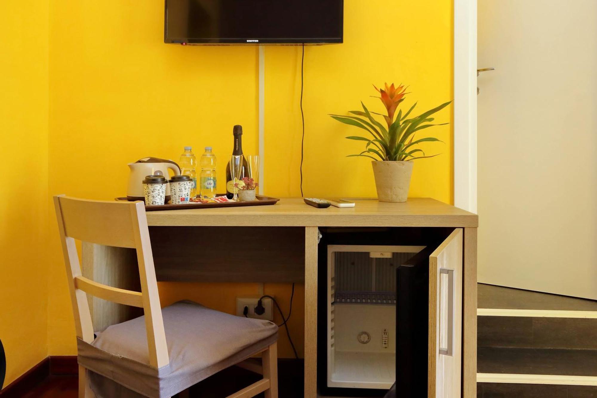 Lhg Comfy Rooms Rom Exterior foto