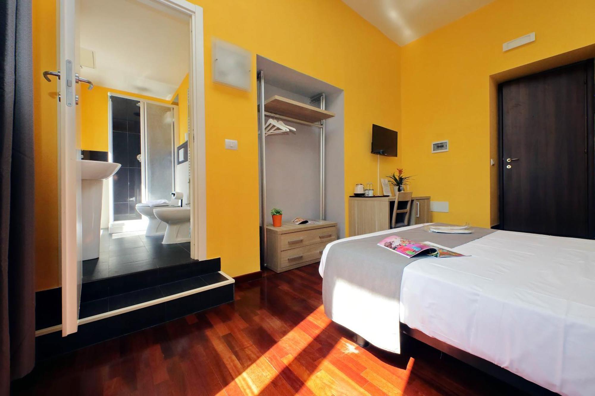 Lhg Comfy Rooms Rom Exterior foto