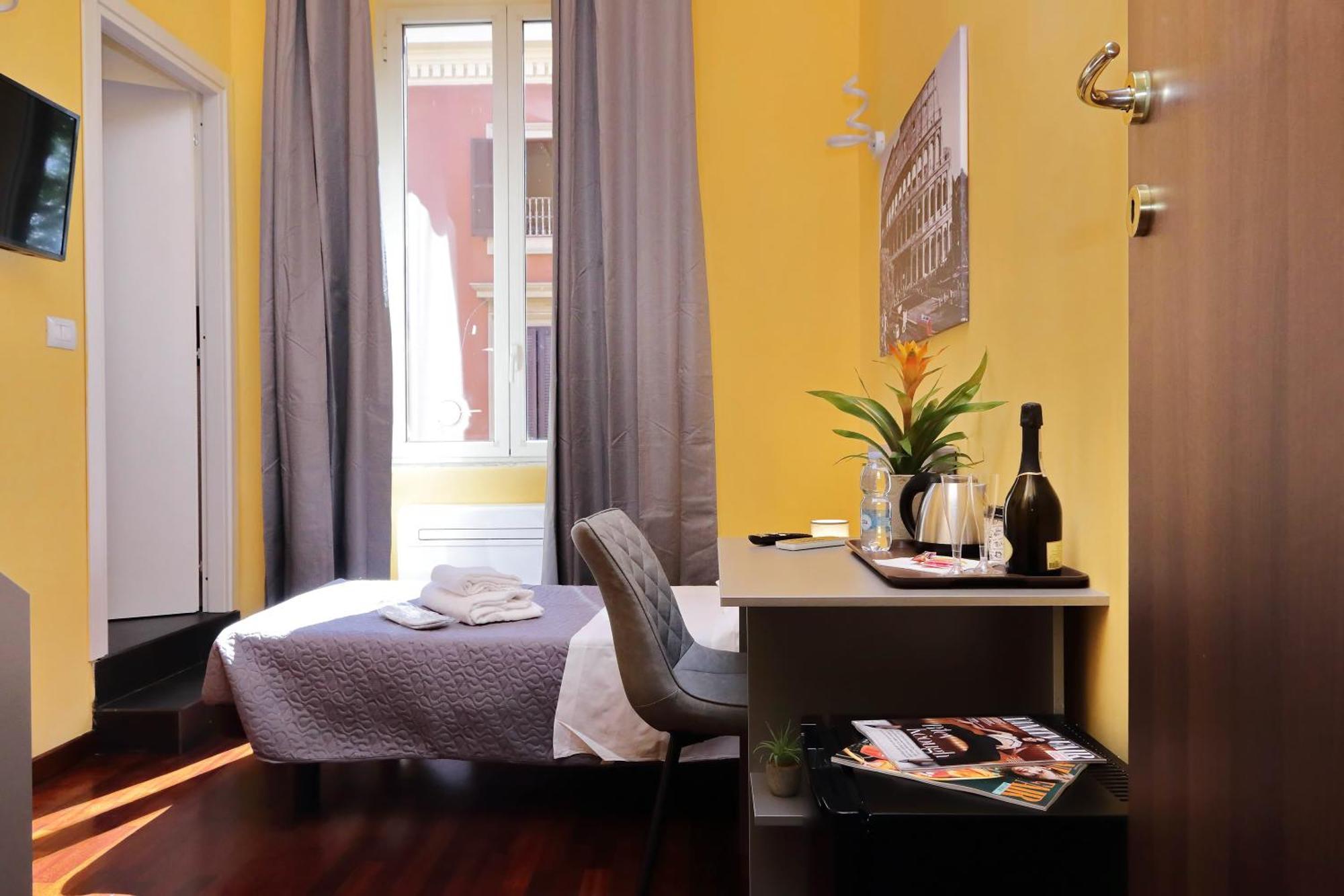 Lhg Comfy Rooms Rom Exterior foto