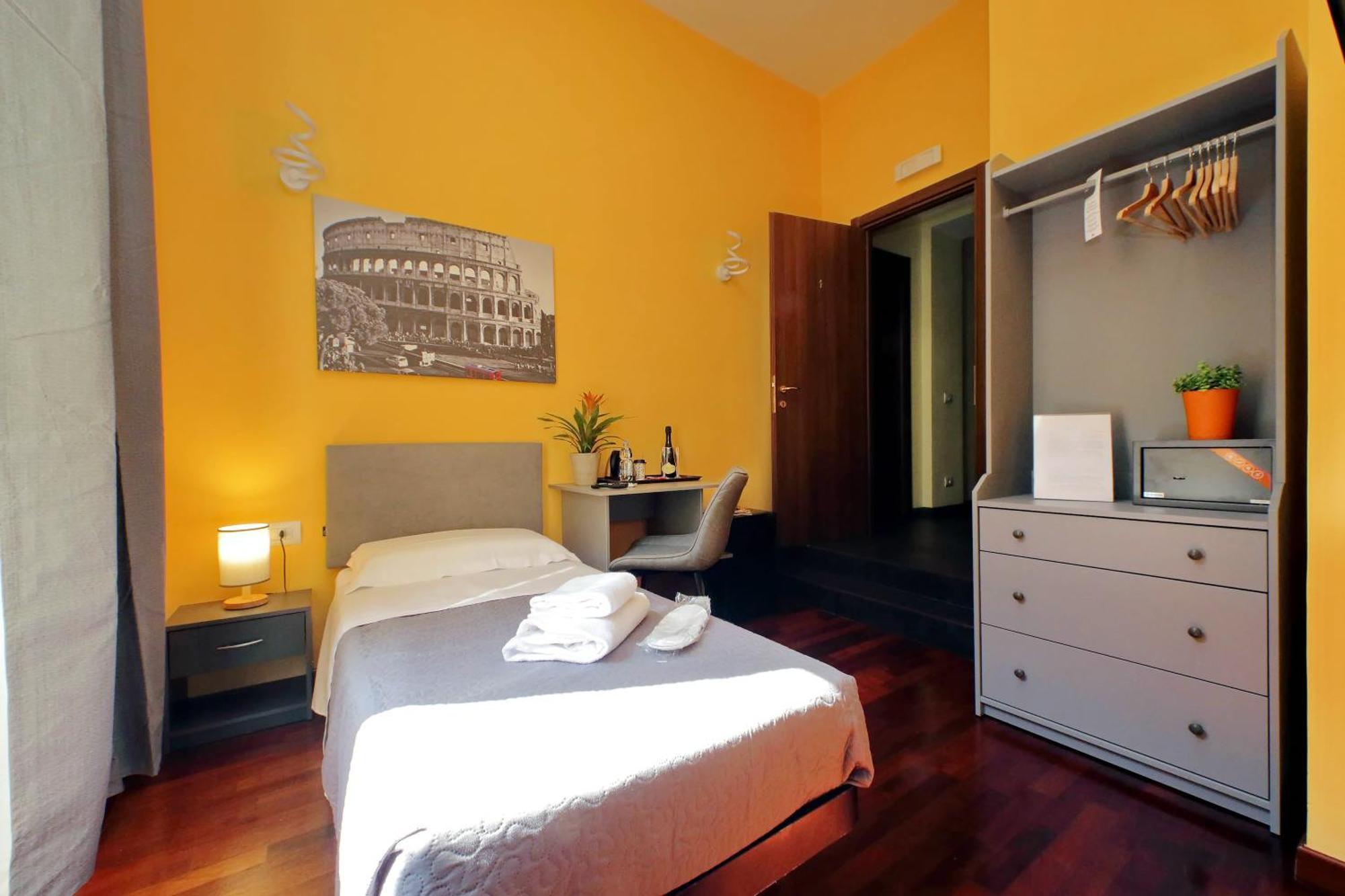 Lhg Comfy Rooms Rom Exterior foto